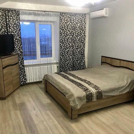 Апартаменти Економ Ivano-Frankivsk Exteriér fotografie